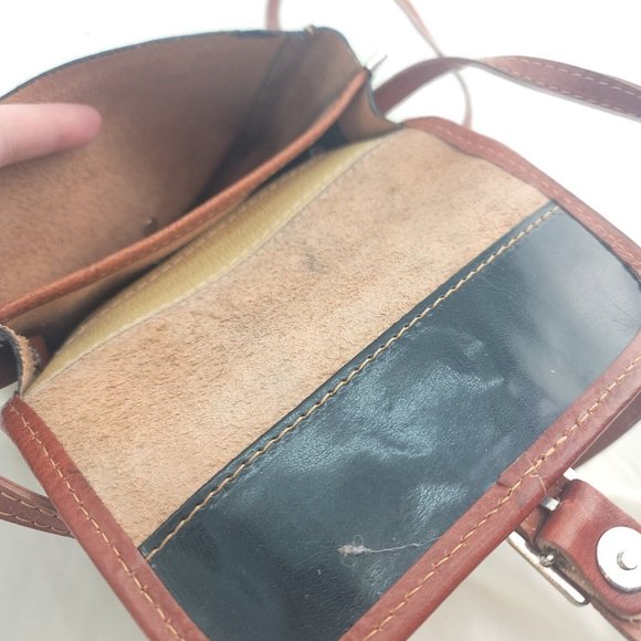 Vera Pelle Womens Black Genuine Leather Inner Pockets Crossbody Handbag - Picture 4 of 14